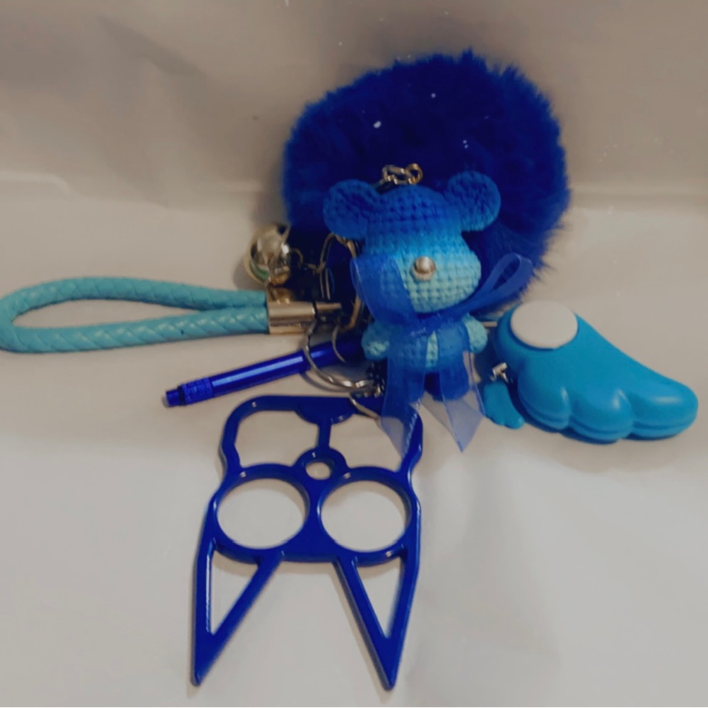 Leather Weave Rope DIY Bear Fashion Safety Keychain